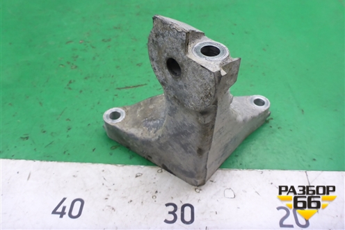 Кронштейн двигателя правый для Subaru Legacy Outback (B14) с 2009-2014г (Легаси Аутбек)