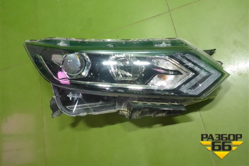 Фара правая (после 2019г галоген) (26010HV00B) для Nissan Qashqai (J11E) с 2013г (Кашкай)