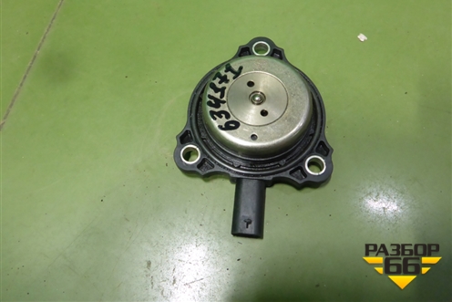 Клапан электромагнитный изменения фаз ГРМ (1.6л M274) (A2761560790) для Mercedes Benz C-Klass W205 с 2014г (Ц)