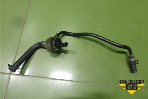 Клапан вентиляции картерных газов (1.6л M274) (A0009979611) для Mercedes Benz C-Klass W205 с 2014г (Ц)