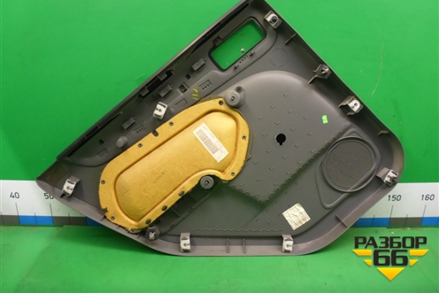 Обшивка двери задней правой под механику (4M51A27406F) для Ford Focus 2 с 2008-2011г (Фокус)