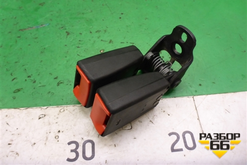 Замок ремня безопасности задний (пара) (4M51A613K21AA) для Ford Focus 2 с 2008-2011г (Фокус)