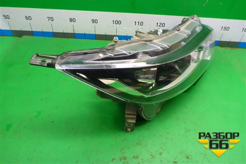 Фара правая (после 2019г галоген) (26010HV00B) для Nissan Qashqai (J11E) с 2013г (Кашкай)
