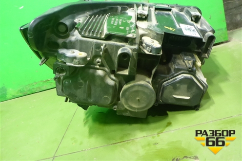 Фара левая (после 2019г Led без блока) (7L1941035C) для Volkswagen Transporter T6 с 2015г (Транспортер Т6)