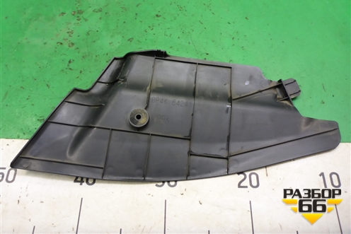 Накладка внутренняя (на консоль левая) (BP4K64241) для Mazda Mazda 3 (BK) с 2003-2009г 