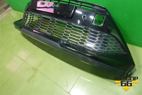 Решетка в передний бампер центральная (после 2019г под парктроник) (53102YP030) для Toyota C-HR с 2016г (Цашр)