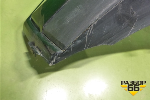 Решетка в передний бампер центральная (после 2019г под парктроник) (53102YP030) для Toyota C-HR с 2016г (Цашр)