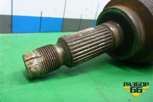 Привод передний правый (МКПП шлиц внутр-30 наруж-28) для Mazda Mazda 3 (BK) с 2003-2009г 