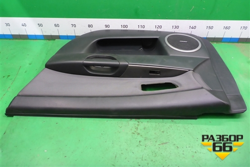 Обшивка двери передней правой под электрику (BP4K68420) для Mazda Mazda 3 (BK) с 2003-2009г 