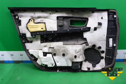 Обшивка двери передней правой под электрику (BP4K68420) для Mazda Mazda 3 (BK) с 2003-2009г 