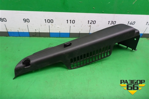 Держатель задней полки левый (BP4K68861) для Mazda Mazda 3 (BK) с 2003-2009г 