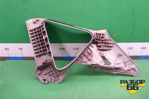 Обшивка стойки задняя верхняя левая (BP4K68261) для Mazda Mazda 3 (BK) с 2003-2009г 