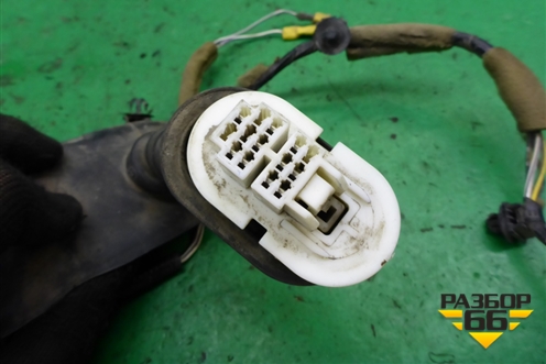 Проводка двери задней правой (BP4L67220D) для Mazda Mazda 3 (BK) с 2003-2009г 