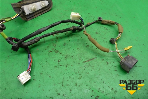 Проводка двери задней правой (BP4L67220D) для Mazda Mazda 3 (BK) с 2003-2009г 