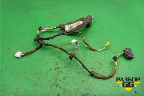 Проводка двери задней правой (BP4L67220D) для Mazda Mazda 3 (BK) с 2003-2009г 