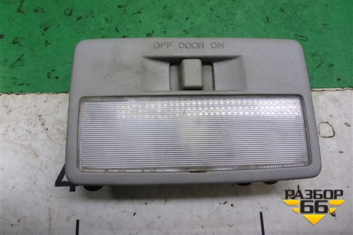 Плафон салонный центральный для Mazda Mazda 3 (BK) с 2003-2009г 