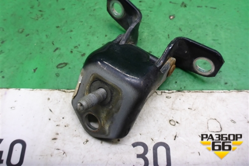 Петля двери задней правой верхняя для Mazda Mazda 3 (BK) с 2003-2009г 