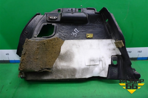 Обшивка багажника правая (хетчбэк) для Mazda Mazda 3 (BK) с 2003-2009г 