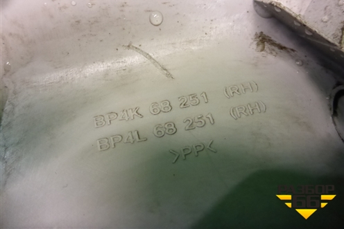 Обшивка стойки задняя верхняя правая (хетчбэк) (BP4K68251) для Mazda Mazda 3 (BK) с 2003-2009г 