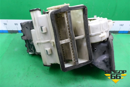 Корпус отопителя для Mazda Mazda 3 (BK) с 2003-2009г 