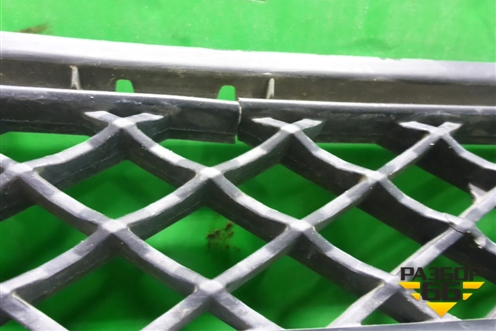 Решетка в передний бампер центральная (после 2018г AMG) (A4638855000) для Mercedes Benz G-Klass W463 с1989г (Гелендваген)