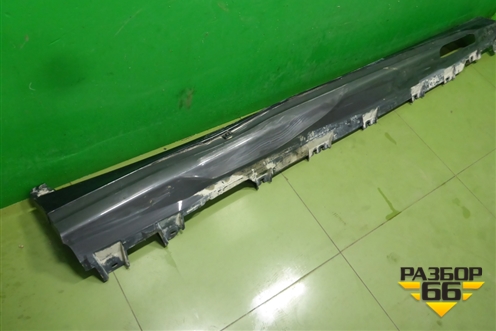 Накладка на порог наружная правая (51778069996) для BMW X6 G06 с 2019г (Х6 Г06)