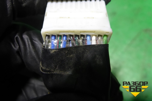 Зеркало левое электрическое (22 контакта с камерой и подсветкой) для Lexus LX-570 с 2015г (ЛХ)