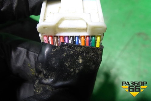 Зеркало левое электрическое (22 контакта с камерой и подсветкой) для Lexus LX-570 с 2015г (ЛХ)