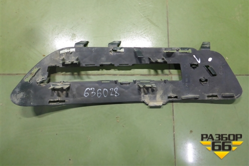 Решетка в передний бампер левая (до 2013г) (A2128851523) для Mercedes Benz E-Klass W212 с 2009-2016г (Е)