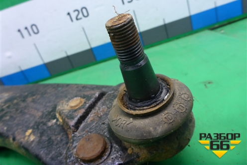 Рычаг передний правый (06401042) для Geely Emgrand (EC7) с 2009-2016г (Эмгранд)