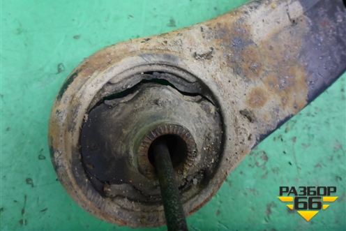 Рычаг передний левый для Geely Emgrand (EC7) с 2009-2016г (Эмгранд)