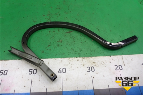 Петля крышки багажника правая (6202917) для Geely Emgrand (EC7) с 2009-2016г (Эмгранд)