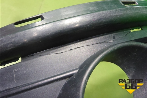 Накладка ПТФ правая (1K0853666H) для Volkswagen Jetta с 2005-2011г (Джетта)