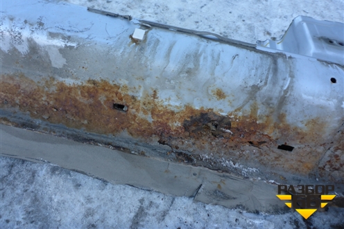 Порог со стойкой правый для Mitsubishi Lancer-9  с 2003-2008г (Лансер)