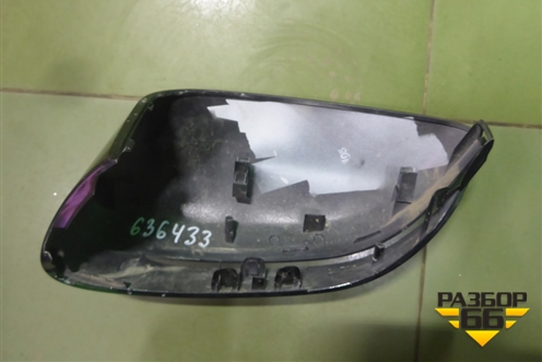 Накладка зеркала правого (7422720) для BMW 5-серия G30 с 2017г