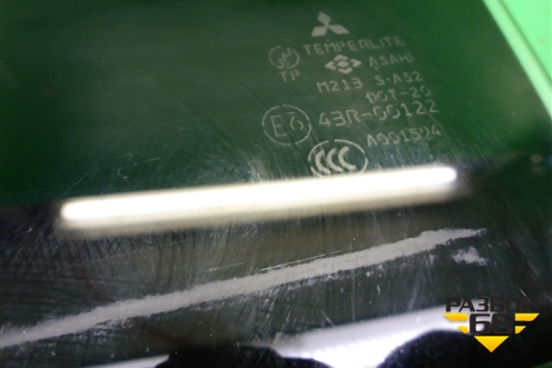 Стекло двери задней левой (седан) для Mitsubishi Lancer-9  с 2003-2008г (Лансер)