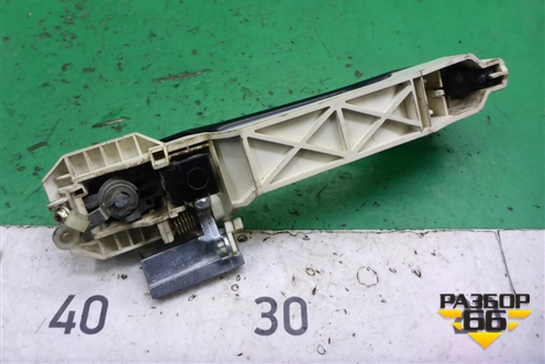 Ручка наружная двери передней правой для Geely Emgrand (EC7) с 2009-2016г (Эмгранд)