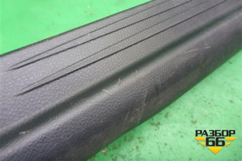 Накладка порога внутренняя переднего левого (MR417191) для Mitsubishi Lancer-9  с 2003-2008г (Лансер)