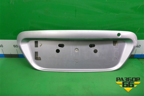 Накладка крышки багажника (MR379016) для Mitsubishi Lancer-9  с 2003-2008г (Лансер)