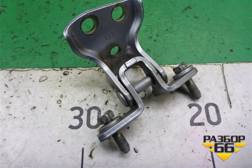 Петля двери задней левой верхняя для Mitsubishi Lancer-9  с 2003-2008г (Лансер)