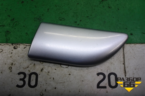 Накладка переднего крыла правого (нижняя) (MN190103) для Mitsubishi Lancer-9  с 2003-2008г (Лансер)