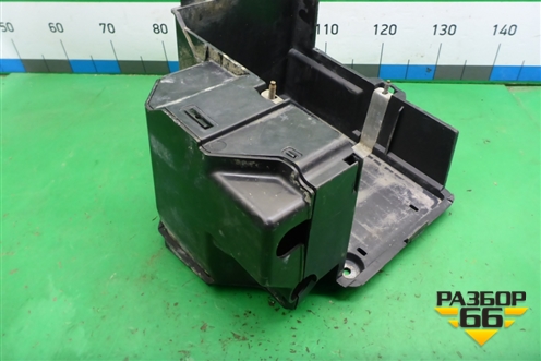 Ящик под аккумулятор (3M5110723AP) для Ford Focus 2 с 2008-2011г (Фокус)