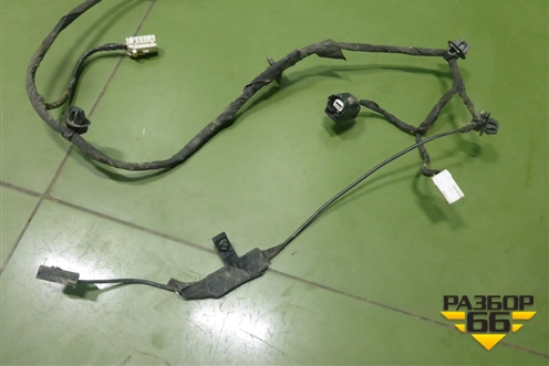 Проводка двери багажника (24051HL00A) для Nissan Qashqai (J11E) с 2013г (Кашкай)