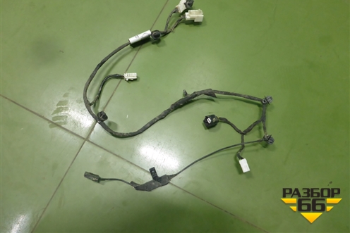 Проводка двери багажника (24051HL00A) для Nissan Qashqai (J11E) с 2013г (Кашкай)