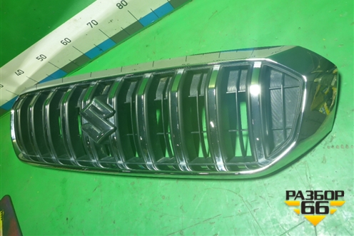 Решетка радиатора (после 2016г) (7174064R01C48) для Suzuki SX4 с 2013г (СХ4)