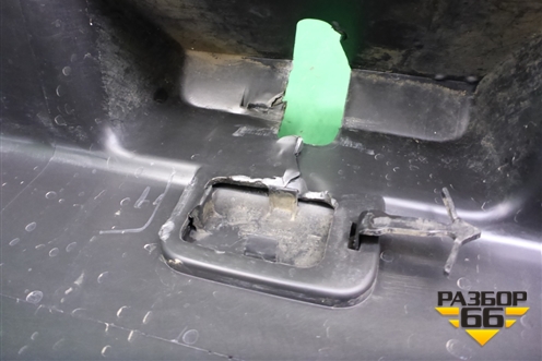 Обшивка двери багажника (хетчбэк) (95464674) для Chevrolet Cruze c 2009-2015г (Круз)