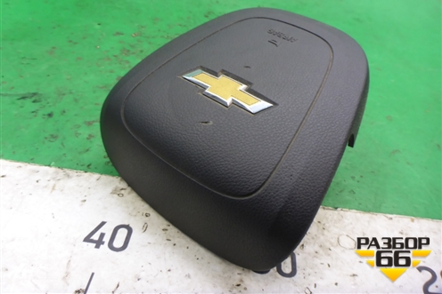 Подушка безопасности в рулевое колесо для Chevrolet Cruze c 2009-2015г (Круз)