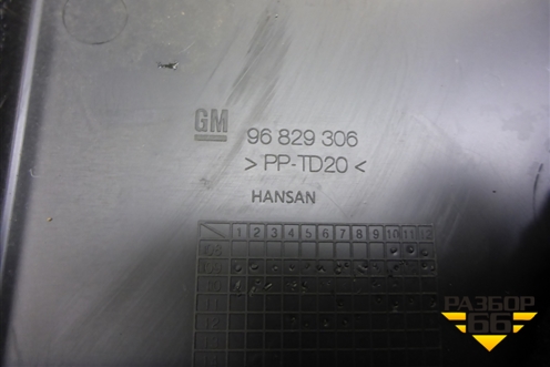 Накладка на торпедо (96829306) для Chevrolet Cruze c 2009-2015г (Круз)