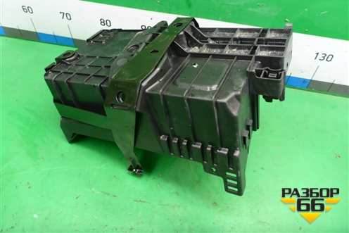 Ящик под аккумулятор (13354420) для Chevrolet Cruze c 2009-2015г (Круз)