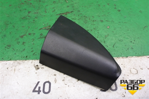 Накладка двери передней правой уголок (96984324) для Chevrolet Cruze c 2009-2015г (Круз)